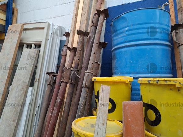 5#9897 Attrezzatura varia da cantiere in vendita - foto 35