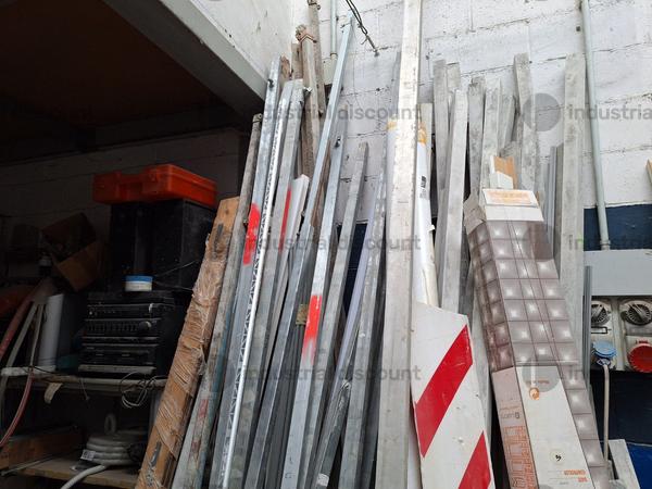 5#9897 Attrezzatura varia da cantiere in vendita - foto 56