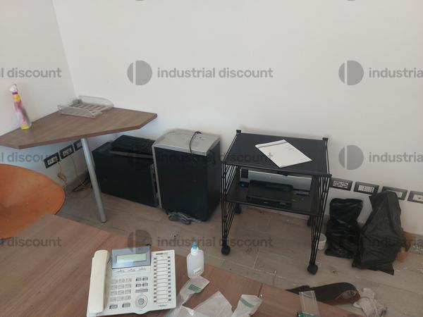 1#9898 Arredo uffici, apparecchiature elettroniche e impianti in vendita - foto 3