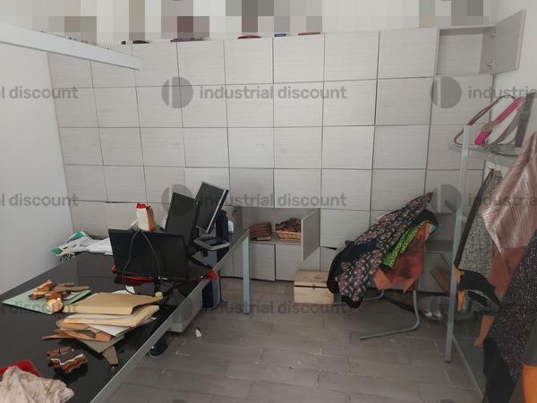 1#9898 Arredo uffici, apparecchiature elettroniche e impianti in vendita - foto 5