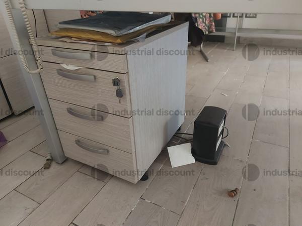 1#9898 Arredo uffici, apparecchiature elettroniche e impianti in vendita - foto 7