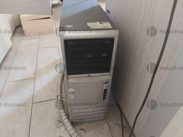 1#9898 Arredo uffici, apparecchiature elettroniche e impianti in vendita - foto 9