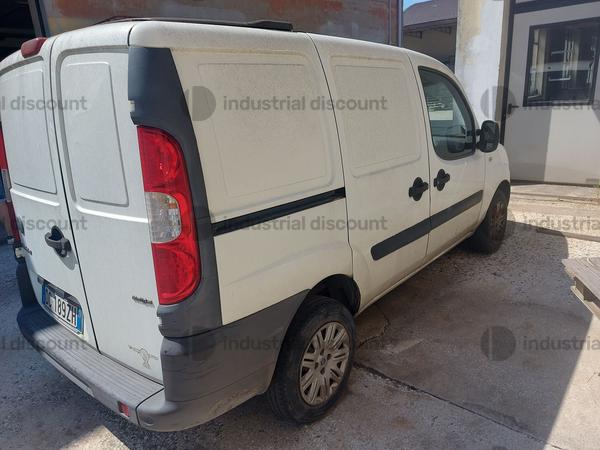 46#9898 Autocarro Fiat Doblò in vendita - foto 8