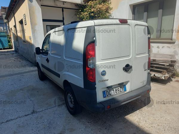 46#9898 Autocarro Fiat Doblò in vendita - foto 9