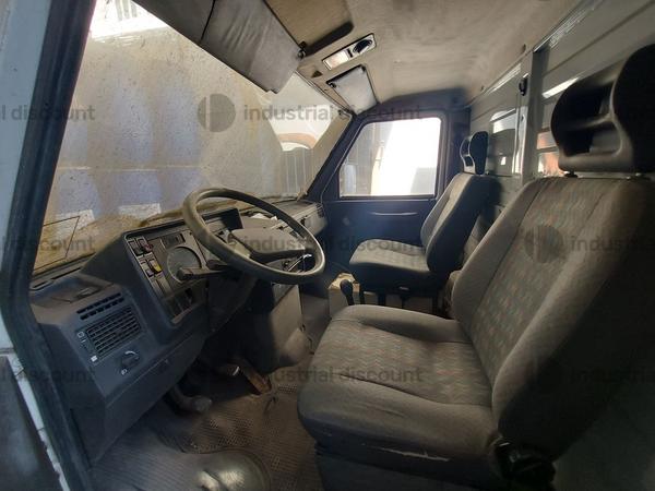 52#9898 Autocarro Iveco Daily in vendita - foto 5