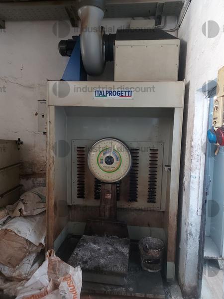 66#9898 Bottale, tramoggia e bilancia con cabina aspirazione in vendita - foto 2