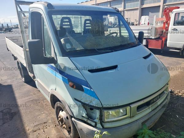 39#9900 Autocarro  Iveco in vendita - foto 1