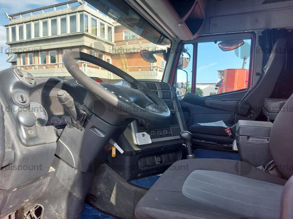 47#9900 Trattore stradale Magirus in vendita - foto 5