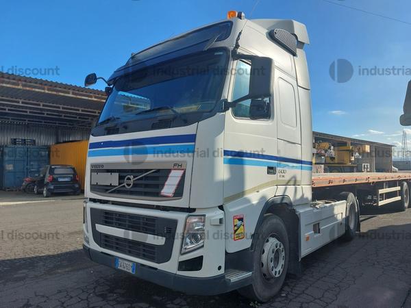 55#9900 Trattore stradale Volvo in vendita - foto 2