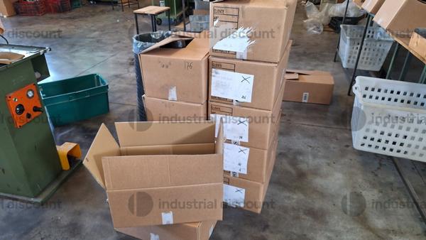 159#9909 Materie prime per stampaggio plastica in vendita - foto 4