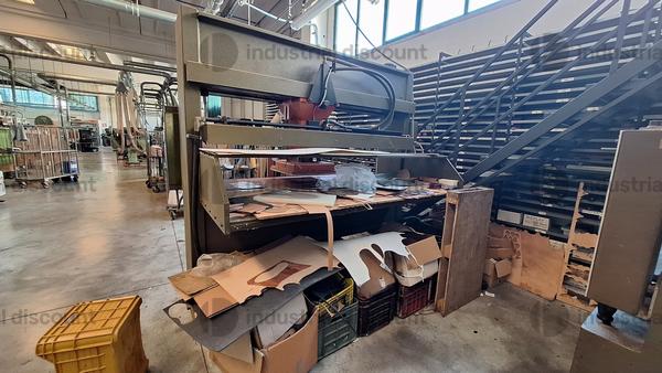 18#9909 Trancia Atom in vendita - foto 2