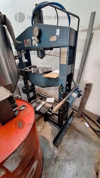 5#9909 Macchinari attrezzature e stampi per suolificio in vendita - foto 33