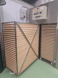 Essiccatoio E 50 e attrezzature - Lotto 5 (Asta 9912)