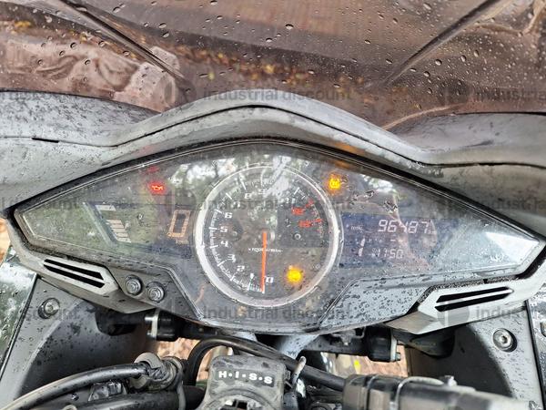 2#9915 Motociclo Honda VFR800F in vendita - foto 7