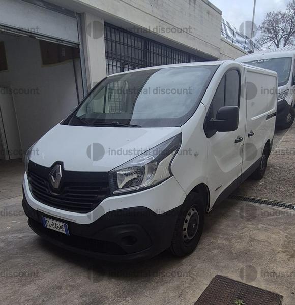2#9922 Furgone Renault Trafic in vendita - foto 1