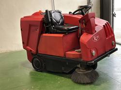 Spazzatrice RCM Boxer plus - Lotto 1 (Asta 9930)