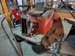 Spazzatrice industriale - Lotto 1 (Asta 9933)