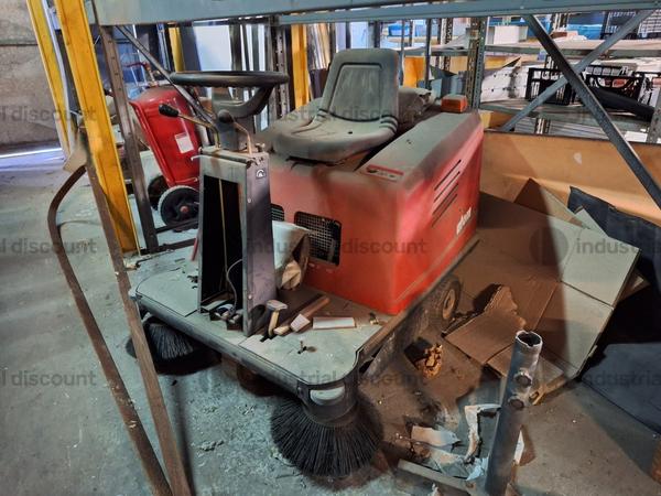 1#9933 Spazzatrice industriale in vendita - foto 4
