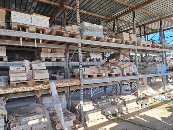 19#9933 Piastrelle e Parquet in vendita - foto 4