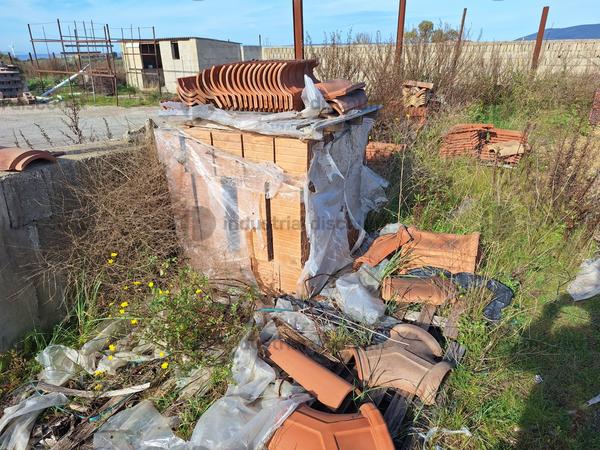 20#9933 Materiale edile in vendita - foto 14