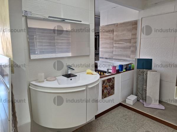 8#9933 Arredo bagno in vendita - foto 1