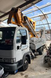 Camion Nissan Cabstar con cestello - Lotto 1 (Asta 9935)