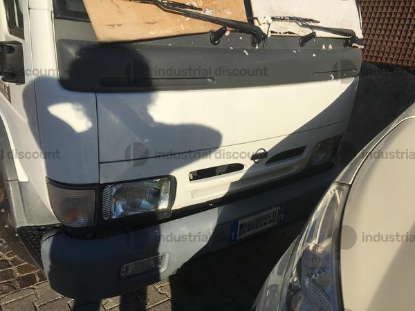 1#9935 Camion Nissan Cabstar con cestello in vendita - foto 2