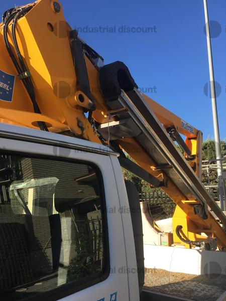 1#9935 Camion Nissan Cabstar con cestello in vendita - foto 6