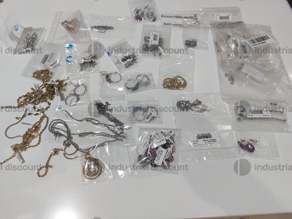 1#9944 Bigiotteria gioielli e argenteria in vendita - foto 1
