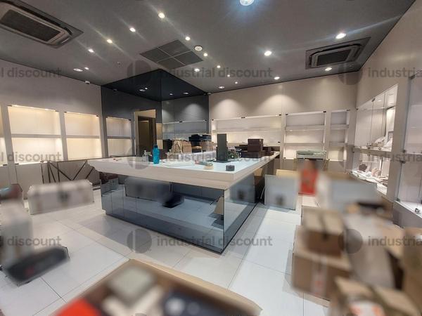 Arredi ufficio in vendita