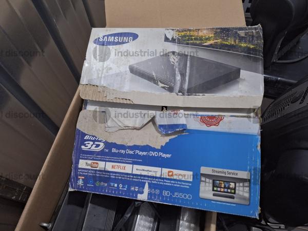 6#9947 Convertitori  e distributori VGA in vendita - foto 20