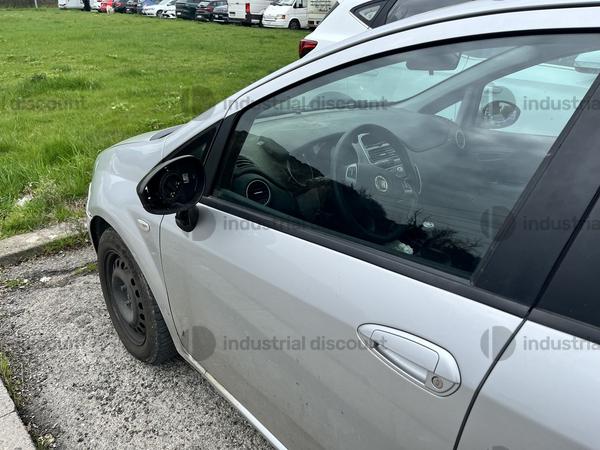 4#9948 Autovettura Fiat Punto in vendita - foto 4