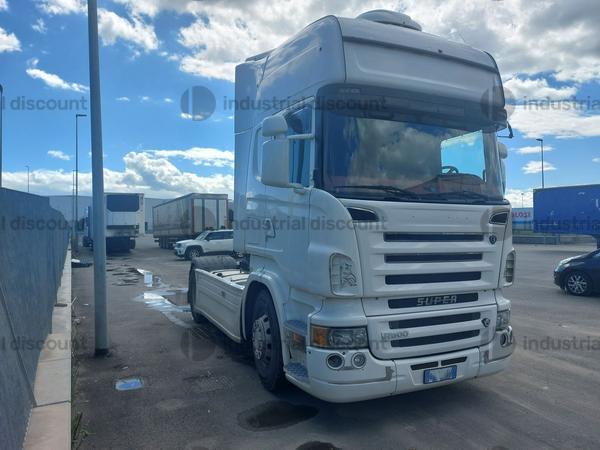 7#9952 Trattore stradale Scania in vendita - foto 2