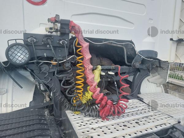 7#9952 Trattore stradale Scania in vendita - foto 8