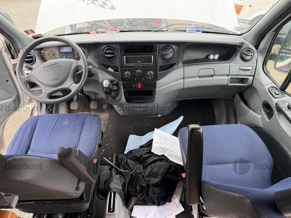 1#9954 Autoveicolo Iveco 35/E4 in vendita - foto 13