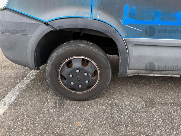 1#9954 Autoveicolo Iveco 35/E4 in vendita - foto 15