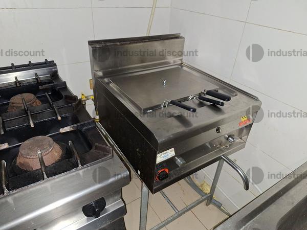 10#9962 Arredi ed attrezzature professionali per cucina in vendita - foto 8