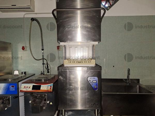 2#9962 Arredi ed attrezzature per laboratorio pasticceria in vendita - foto 1