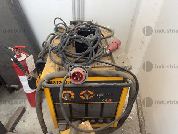 Macchine per saldare in vendita