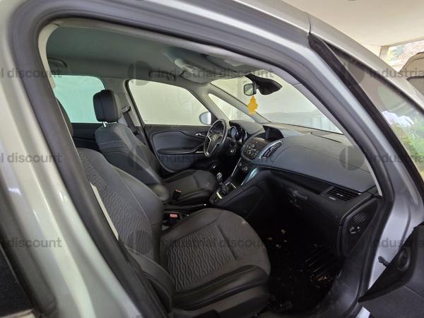 1#9973 Autovettura Opel zafira in vendita - foto 4