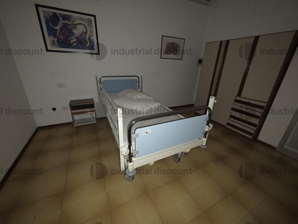 2#9973 Letti sanitari in vendita - foto 2