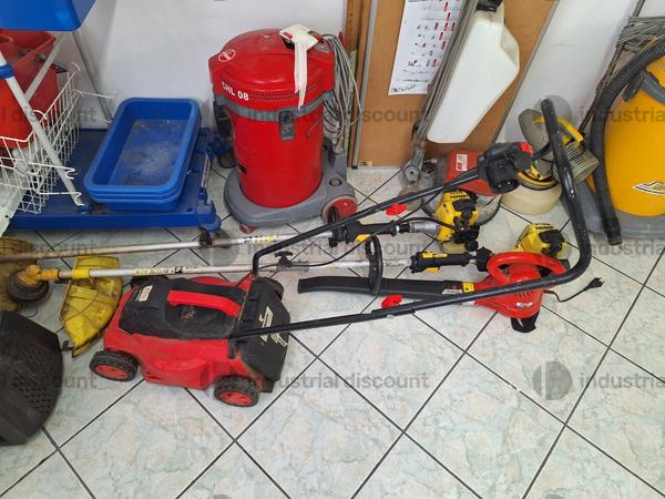 2#9976 Attrezzatura per pulizia in vendita - foto 3