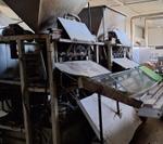 Image 14 - Cracker line - Lot 2 (Auction 9979)