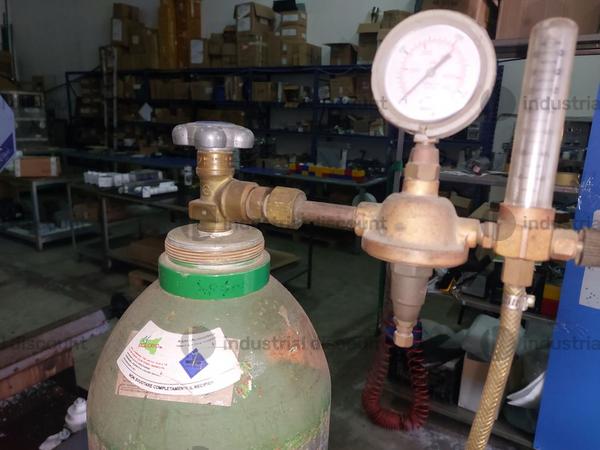 3#9980 Attrezzatura varia per officina in vendita - foto 24