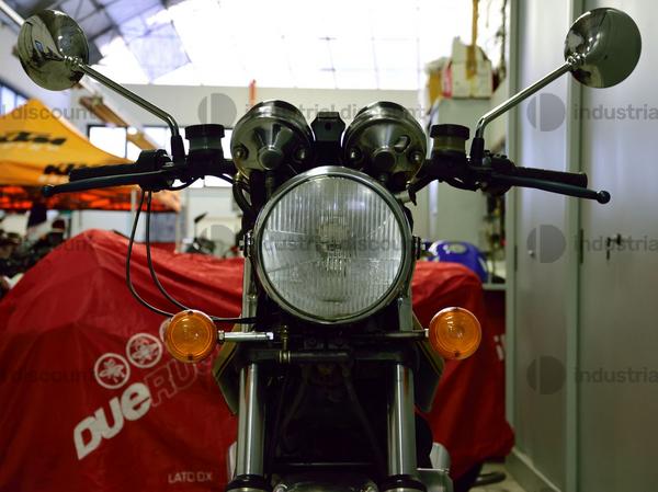 16#9982 Moto Ducati 900 Darmah in vendita - foto 5