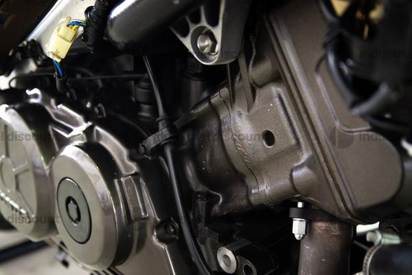 19#9982 Moto Honda VFR 750R RC 30 in vendita - foto 41