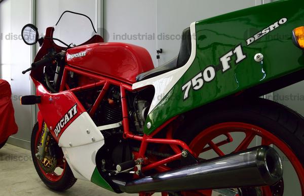 8#9982 Moto Ducati 750 F1 in vendita - foto 15