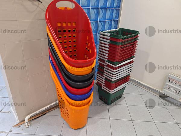 12#9985 Arredi ed attrezzature varie per supermercati in vendita - foto 2