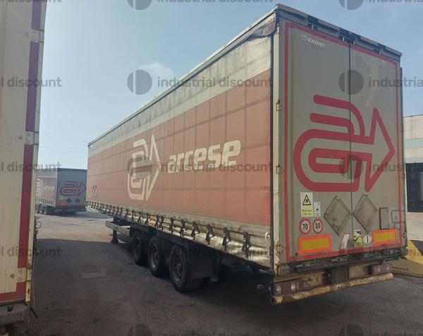 Rimorchi e semirimorchi in vendita