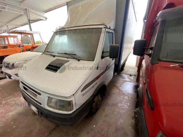 1#9999 Autocarro Iveco Turbo Daily in vendita - foto 1